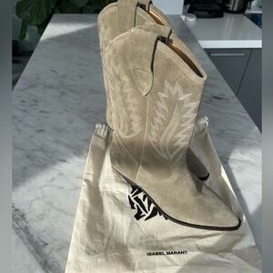 Isabel Marant Dallin Cowboy Boots - Beige/Tan